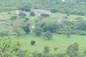 Harare: Dagstur til Chinhoyi-grottene – med forfriskning