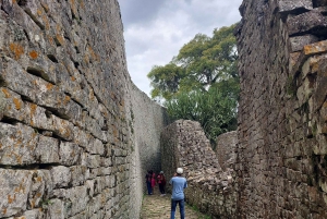 Harare: Chinhoyi Caves Day Trip with Lunch and Transfer