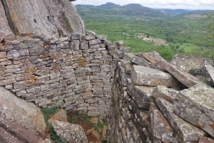 Harare: Chinhoyi Caves Day Trip with Lunch and Transfer