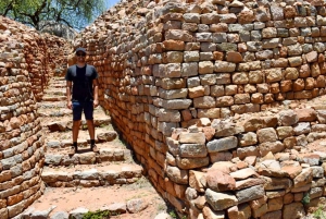 Ruinas de Khami: Tour guiado con bebidas al atardecer