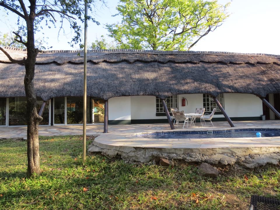 Zambezi Drift - Kingfisher Lodges 