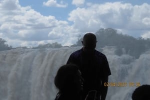 Livingstone: stadstour, gamedrive en Victoria Falls-tour