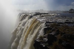 Livingstone: Wodospady Wiktorii - wycieczka z przewodnikiem i transferem