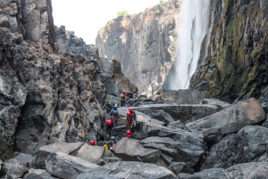 Livingstone: zwemmen bij Victoria Falls en boottocht met ophalen