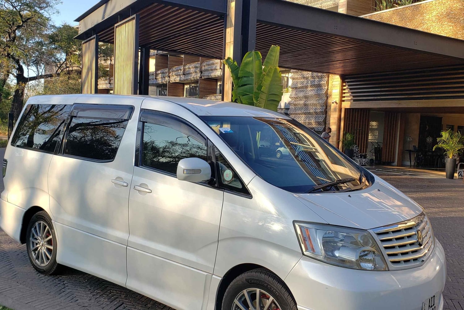 Z Lusaki do Livingstone: Prywatny transfer (Wodospady Wiktorii)