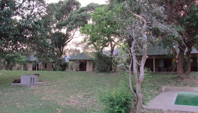 Nyamoumba River  Lodge