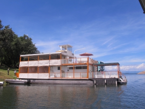 Best Middle Of The Range Houseboats