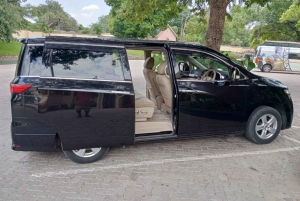 Small Group Airport Transfers in Minivan with AC