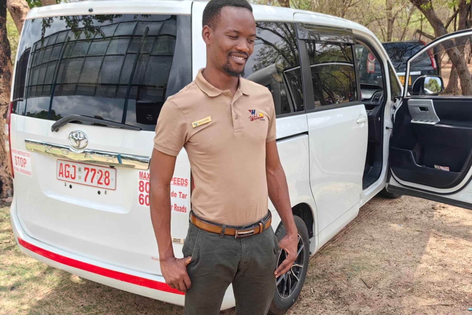 Cataratas de Vic: traslados de lujo al aeropuerto, entre hoteles y en la frontera