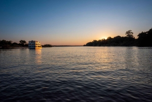 Victoria Falls: 4-Day Adventure with Bungee Jumping