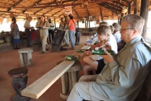 Victoria Falls: Chinotimba Township Tour mit einem ortskundigen Guide