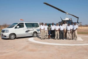 上空から見るビクトリアの滝: スリル満点のヘリコプターツアー