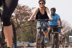Victoria Falls: Guided Bicycle Tour with Local Guide