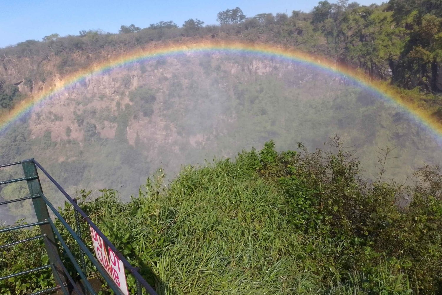 Victoria Falls: Guided Tour, Sunset Cruise, and Dinner