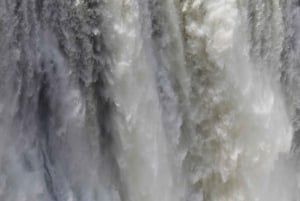 Tour guiado pelas Cataratas Vitória com chá da tarde