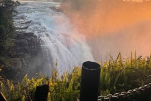 Victoriafallen: Privat soluppgångstur med frukost på utsiktsplatsen