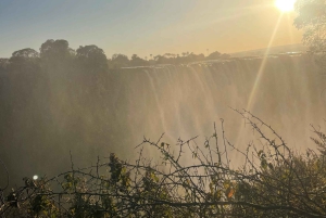 Victoriafälle: Private Sonnenaufgangstour mit Frühstück auf der Aussichtsplattform