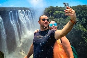 Chutes Victoria : vol panoramique, visite du pont et croisière au coucher du soleil
