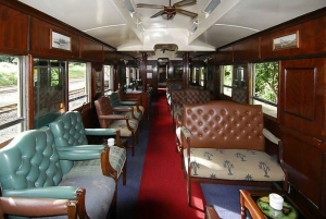 Victoria Falls: Steam Train Ride with Dinner