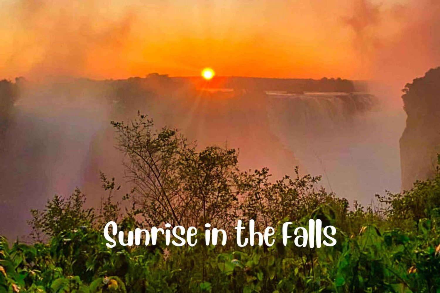 Victoria Falls: Sunrise in the Falls