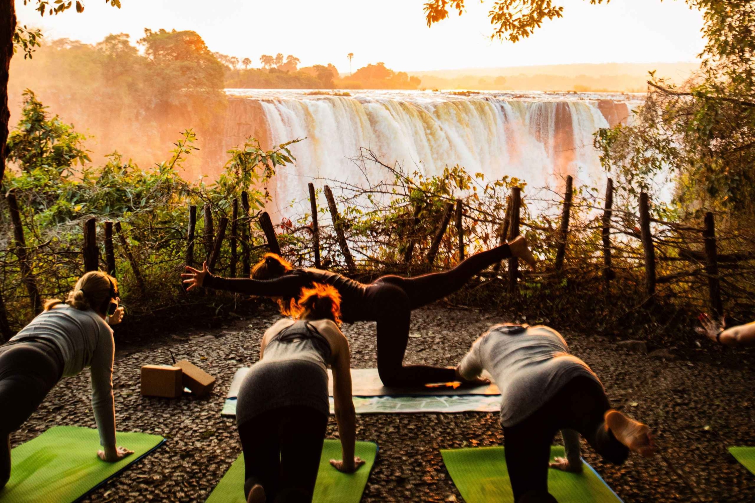 Victoria Falls: Sunrise Yoga Session with Breakfast