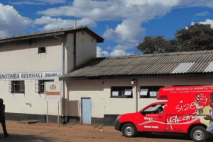 Victoria Falls: Township & Village Tour with Boma Dinner