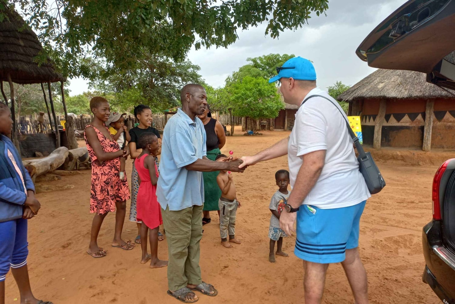 Victoria Falls: Village Life Experience