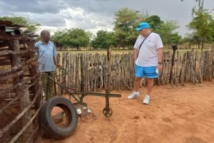 Victoria Falls: Village Life Experience