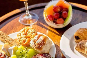 Victoria Falls: Zambezi River Birdwatching Cruise & Pickup