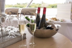 Victoria Falls: Sambesi-Fluss-Kreuzfahrt mit Mittagessen und Transfers