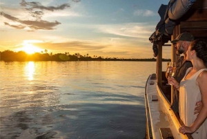 Cataratas Victoria: crucero Ra-Ikane por el río Zambeze con bebidas