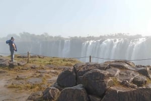 Victoria Falls Zimbabwe: Guided tour of the Falls