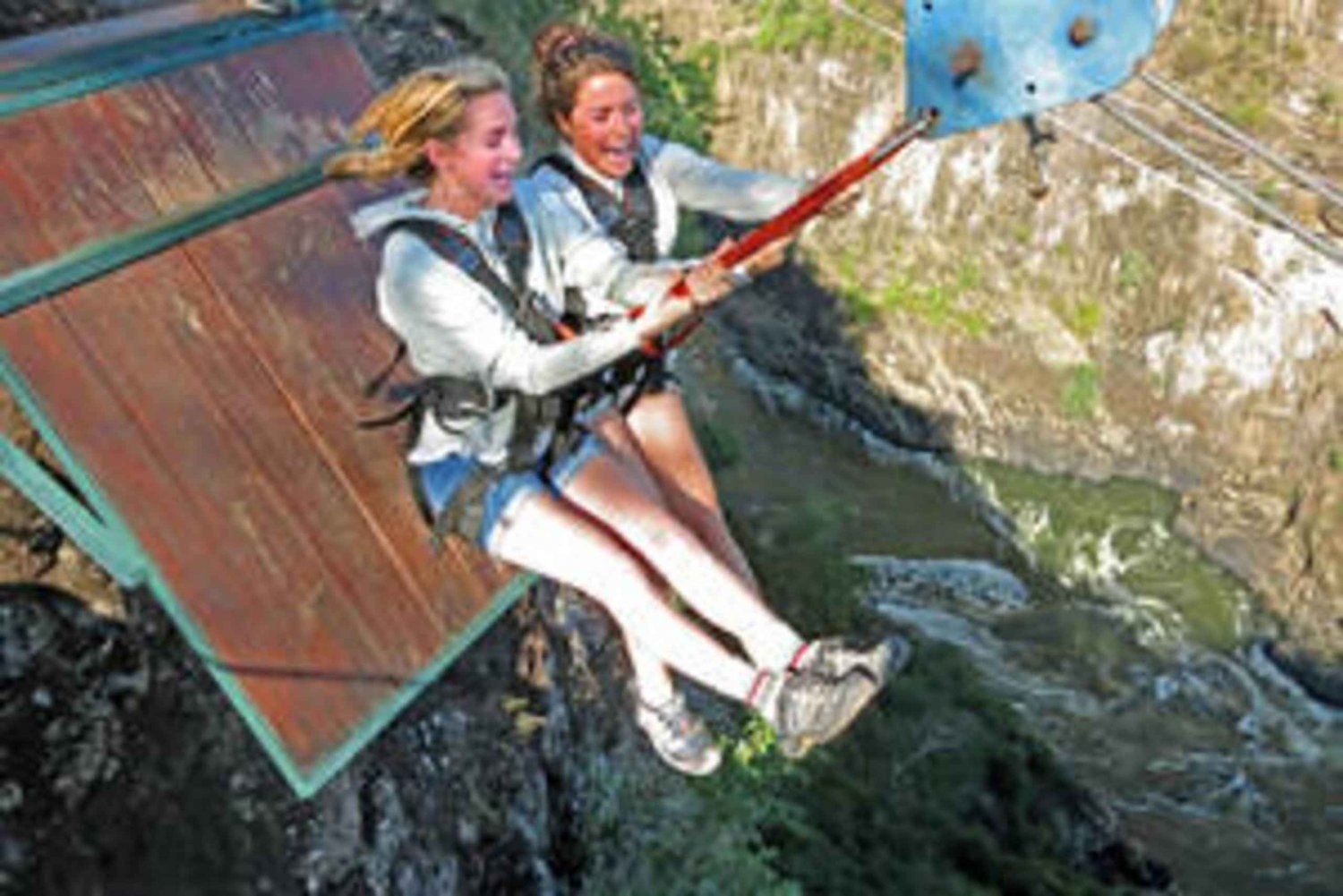 Victoria Falls: Zipline Experience with Transfers