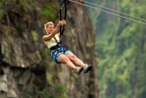 Victoria Falls: Zipline-oplevelse med transport