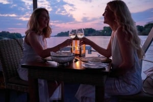 Zambezi River: Dinner Cruise