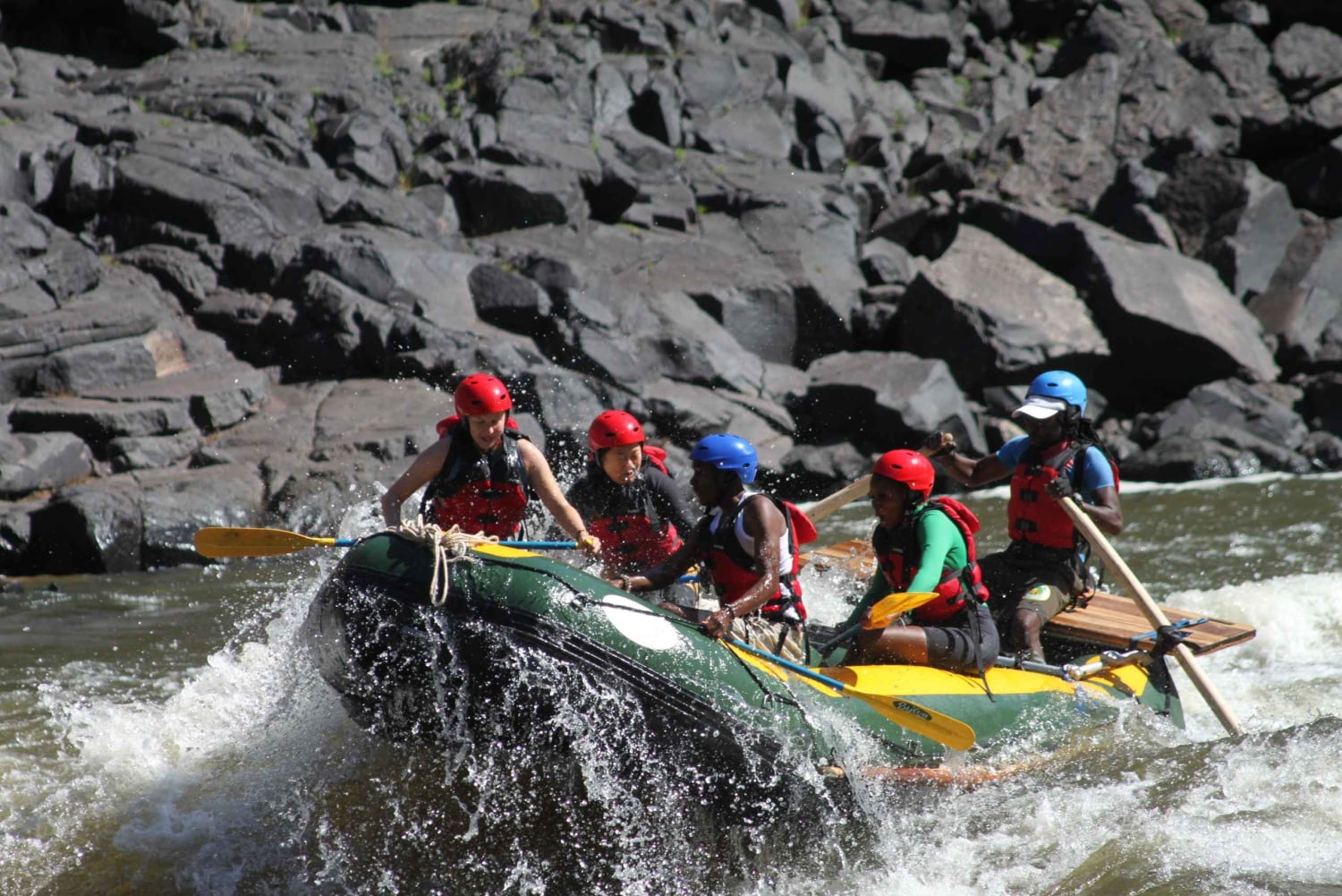 Zambezi Whitewater Rafting &White Rhino Walking Safari Combo