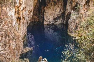 Zimbabwe: Chinhoyi Caves Tour with Lion Viewing and Lunch