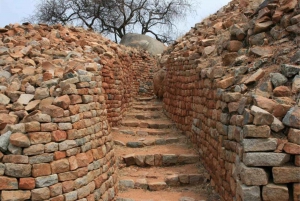 Zimbabwe: Khami Ruins Guided Tour with Snacks and Drinks