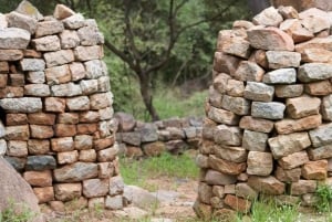 Zimbabwe: Khami Ruins Guided Tour with Snacks and Drinks