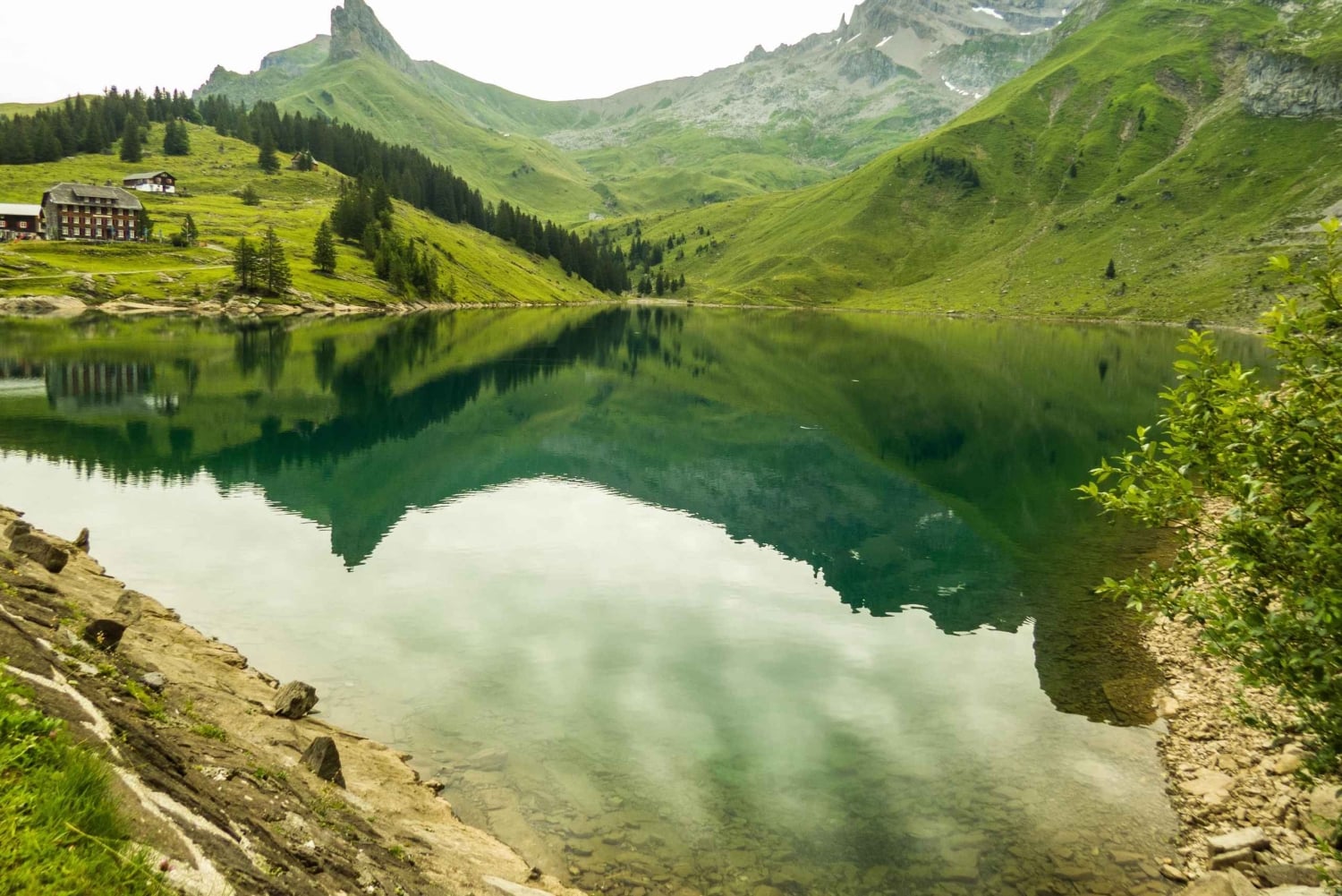 Engelberg Mountain Village Trip with Lucerne Stop