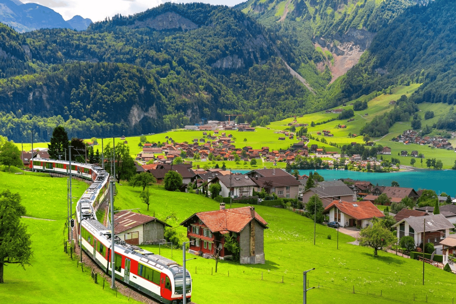 Exklusive Panoramazugfahrt durch das Herz der Schweiz
