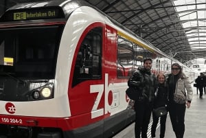 スイスの中心を巡る特別なパノラマ列車の旅