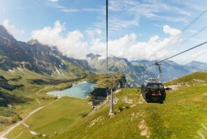 From Zurich: Mount Titlis Day Tour