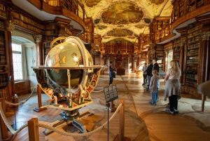 Zürichistä: Säntis, Gallenin vanha kaupunki, UNESCO-kirjasto