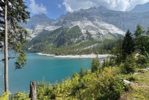 Da Zurigo: escursione privata di un giorno al lago turchese di Oeschinensee