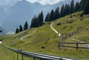 Da Zurigo: escursione privata di un giorno al lago turchese di Oeschinensee