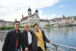Desde Zúrich: tour privado por los tesoros ocultos y los sabores locales de Lucerna.