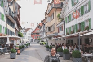 Desde Zúrich: tour privado por los tesoros ocultos y los sabores locales de Lucerna.
