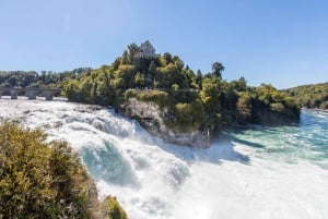 Zurich : Excursion d'une demi-journée aux chutes du Rhin et à la ville historique de Schaffhouse