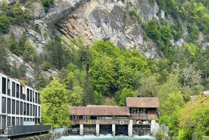 From Zurich to Lauterbrunnen and Interlaken Private Tour